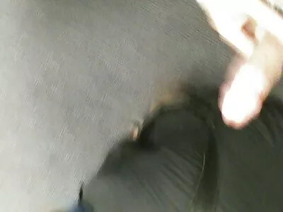 Blond tonåring Kiara Cole har ångande sex i POV